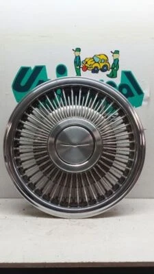 Cubierta de rueda Ford Thunderbird 1989 (15") Foto 1 de 4