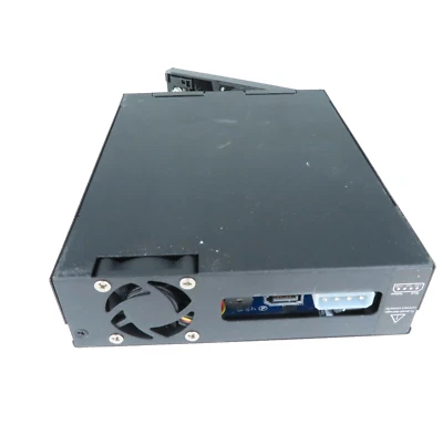 iStarUSA BPX-525-SA 5.25" to 3.5" SATA SAS 6 Gbps HDD Hot-swap Rack With LCD - Image 1 of 4