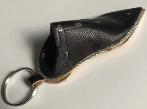 Morrocan (Belgha/Cherbile) Keychain  - Picture 1 of 5