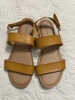 SANDÁLIAS FEMININAS DE VERÃO DE COURO AMARELO MARINHO ANTIGO 7 estilingues costas biqueira aberta plana - Imagem 1 de 3