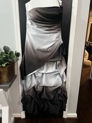 Onyx Nite Strapless Prom Dress Size 13/14 - Image 1 of 4