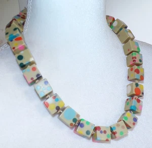 Sobral Bolas Popinho Bolinha Multicolor & Green Polka Dots Cube Beads Necklace - Picture 1 of 8