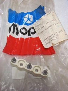 NOS 72 73 74 75 Dodge Plymouth Alternator Insulator 3438729 1972 1973 1974 1975 - Picture 1 of 1