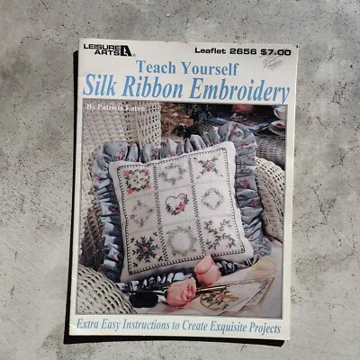 1995 Vtg Teach Yourself Silk Ribbon Embroidery  Leisure Arts Leaflet 2656 - Image 1 of 4