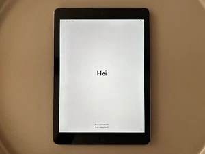 Apple iPad Air 1ère génération A1475 Wi-Fi + cellulaire 9,7 pouces - Gris sidéral pour pièces seulement - Photo 1/4
