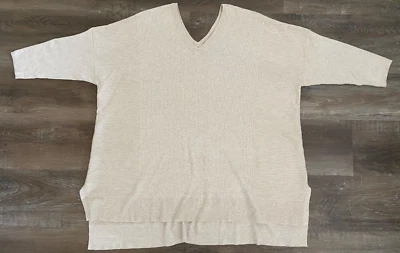 LANE BRYANT~NWT Beige Textured Sweater~Women's size 22/24~3/4 sleeves~V-neck~NEW - Image 1 of 3