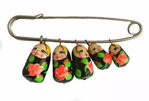 Broche poupée russe noir - Poupée russe - Artiste Korableva - Imagen 1 de 1