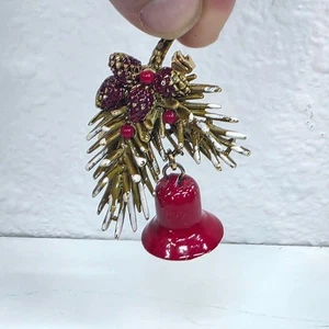 Vintage Napier Christmas Pine Sprig Bell Brooch Pin Gold Tone Red Enamel Pearl - Picture 1 of 7