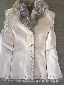 Scully Vest Womens Ivory Faux Fur Jacket SZ M Western Flair - Picture 1 of 7