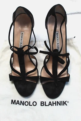 Подлинные винтажные черные замшевые туфли на каблуках с ремешками Manolo Blahnik размер 38 США 7,5 - Изображение 1 из 4