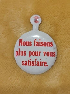 1960s Avis Rent A Car In Any Language We Try Harder Fold Over Button  - Picture 1 of 5