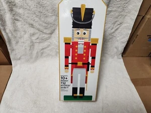 LEGO 4002017 Nutcracker Exclusive 2017 Employee Christmas Gift - Picture 1 of 4