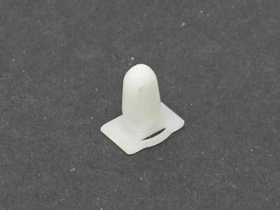 For 1986-1987 BMW 325es Door Sill Panel Clip 78991MC Clip - Door Sill Covering Foto 1 de 2