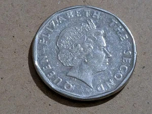 East Caribbean States 2012 One Dollar Queen Elizabeth British Coin Circulated  - Picture 1 of 2