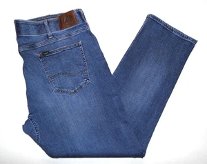 LEE - Men's Extreme Motion Jeans 40"W X 32"L Straight Fit Tapered Leg Blue Denim - Picture 1 of 6