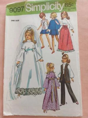 Simplicity 9097 Vintage Barbie Doll Wardrobe Pattern - Image 1 of 2