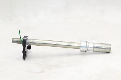 2008-15 Triumph Rocket Iii Roadster Front Wheel Rim Axle Pivot Bolt OEM - Изображение 1 из 4