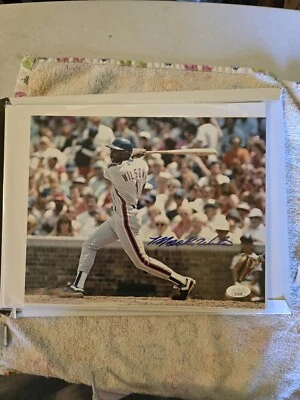 Mookie Wilson Signed Mets 8x10 Photo (JSA) - Image 1 of 3