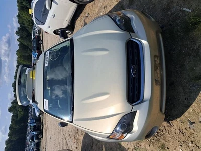 Subaru Legacy 2005 capó panel dorado SUV de 4 puertas usado camioneta local solo 2666120 Foto 1 de 4