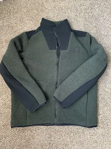 Under Armour Legacy Sherpa Full Zip Jacket Mens Large Green New 1357474 311 - Picture 1 of 5