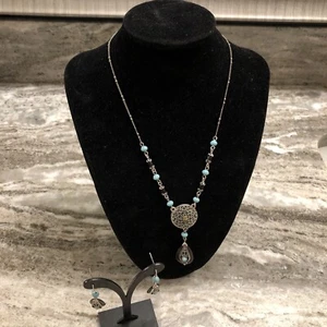 Avon Bohemian Style Silver Tone Turquoise Colored Drop Necklace & Earring Set - Picture 1 of 11