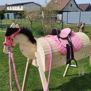 Holzpferd Voltigierpferd Holzpony Pferd Pony schwarze Mähne rosa Sattel bewegl. - Bild 1 von 7
