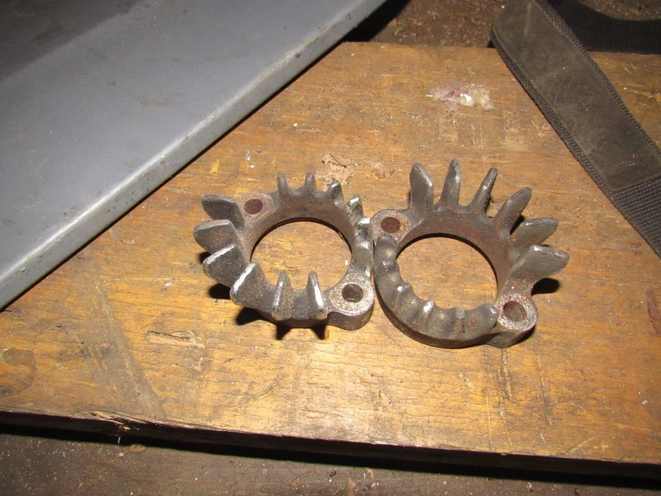 Honda CB750 SC Nighthawk 1982 2 collares de escape Foto 1 de 1