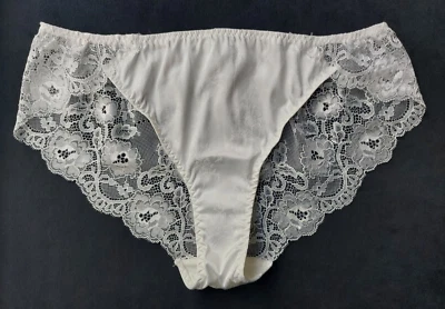 NUEVO Calzoncillos Intimissimi de Encaje y Satén Marfil Talla M Foto 1 de 3