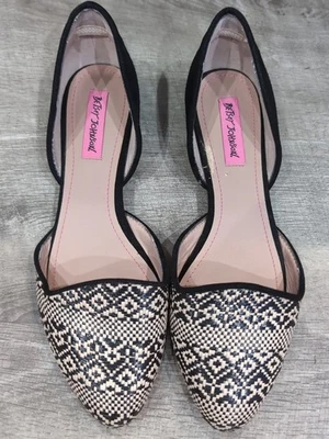 Betsy Johnson Woven Leather Flats Slip On Black & Beige Shoes Womens 9M - Image 1 of 4