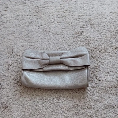 Ladies Banana Republic taupe leather bow clutch bag - Image 1 of 3