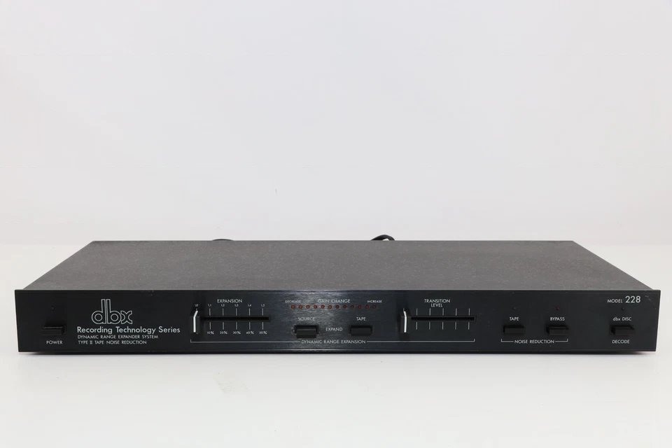 Equipo de audio expansor de rango dinámico dbx MODELO 228 REDUCCIÓN DE RUIDO Foto 1 de 4