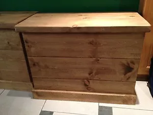 Rustic Pine Wooden Chest Trunk Blanket Box Toy Box (MADE TO ANY SIZE) - Picture 1 of 9