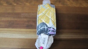 NWT Vera Bradley Palm Floral Pattern - Hand Sanitizer Keychain & Bottle - Picture 1 of 10