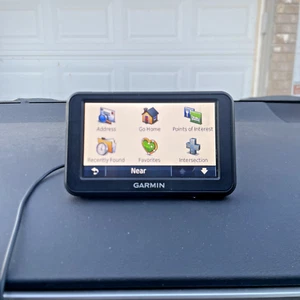 GPS Garmin Nuvi 40LM 4.3" Display GPS North America Maps - Picture 1 of 3