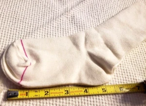 Girl's Kid's Children's White Ankle Socks with Pink Toe Stripe - Picture 1 of 3