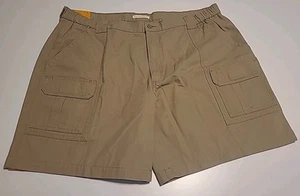 NWT Savane Mens Cargo Shorts Sz 44 Beige Khaki Hiking Tech Pocket UPF 30 - Picture 1 of 9