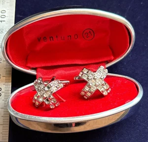 VENTUNO 21 ‘X’ SILVER TONE DIAMANTE SET CUFFLINKS (STONES MISSING) BOXED - Picture 1 of 4
