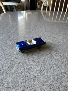 Hot Wheels Redline 1968 57 T-Bird - Medium Blue - Picture 1 of 10