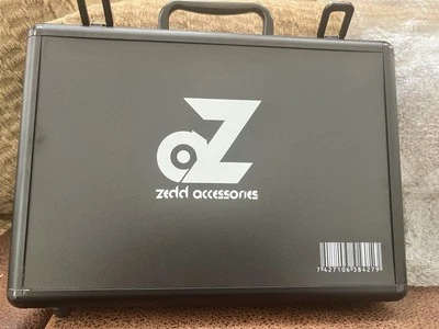 Smart Projector Bundle In A Portable Case WiFi /bluetooth For Android/IOS - Image 1 of 4