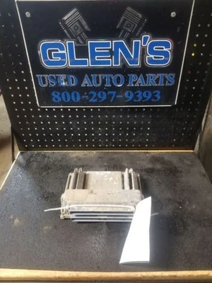 Engine ECM Electronic Control Module 3.8L ID 9380717 Fits 00-02 CAMARO 717884 Foto 1 de 4