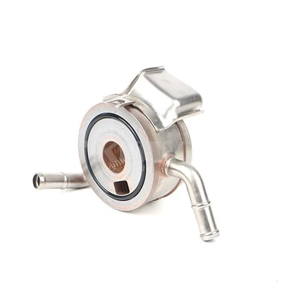 Engine Oil Cooler 15710-50090 Fit for Toyota LandCruiser UZJ200 4.7L 2007-2016 - Image 1 of 4