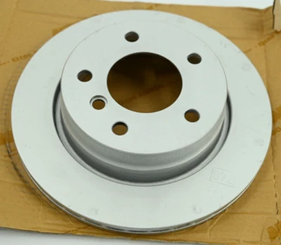 Rotor de freno de disco trasero genuino OEM BMW P/N 34216864903 Foto 1 de 3