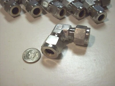 PARKER SS  3/8" tube elbow fitting 316 stainless steel - Image 1 of 2