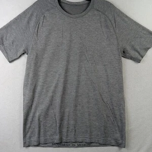 Lululemon T Shirt Flat Neck Move Your Body Still Your Mind Sz. Medium Gray - Picture 1 of 7