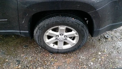 Wheel VIN J 11th Digit Limited 18x7-1/2 6 Spoke Fits 13-17 ACADIA 2740020 - Imagem 1 de 4