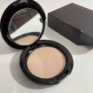 Shiseido Compact Foundation Very Light Ivory 10 - Picture 1 of 5