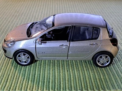 1/32 Renault Clio 3 - New Ray - Image 1 of 4