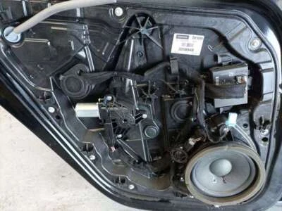 3208948 fensterheber hinten links für VOLVO V40 CROSS COUNTRY 2012 4332736 - Imagem 1 de 4