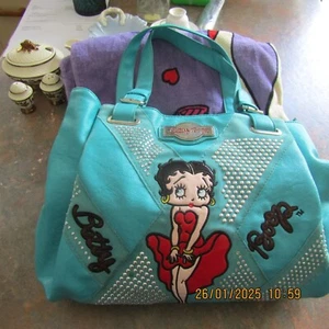 Beautiful Betty Boop Blue & Green Shoulder Bag NWOT - Picture 1 of 10
