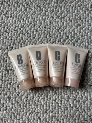 Clinique Moisture Surge Overnight Mask 1 oz./30 ml - Image 1 of 2